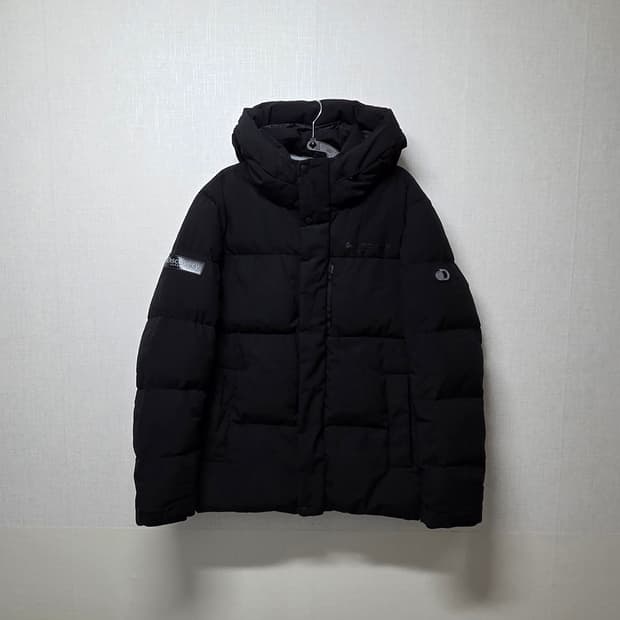 디스커버리 남성 레스터G 구스다운 M