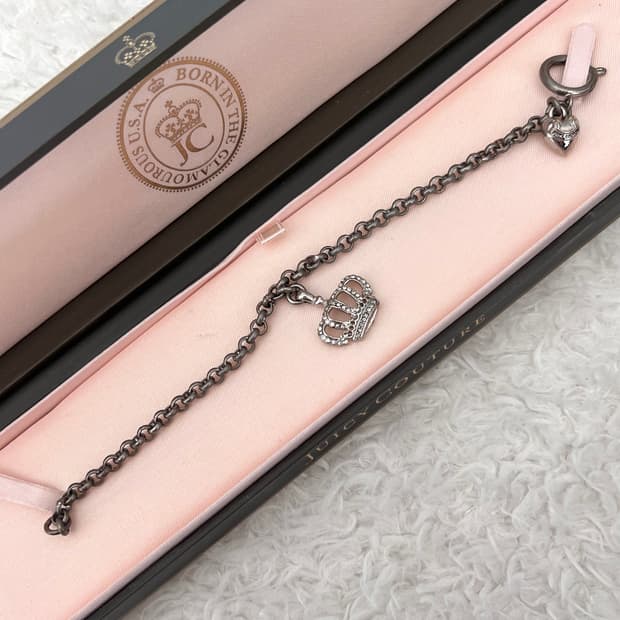 juicy couture 쥬시꾸뛰르 크라운 참 체인 브레이슬릿 팔찌