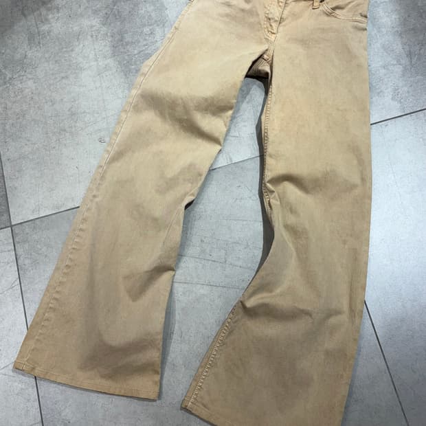 베이지 신치백 와이드 플레어 팬츠