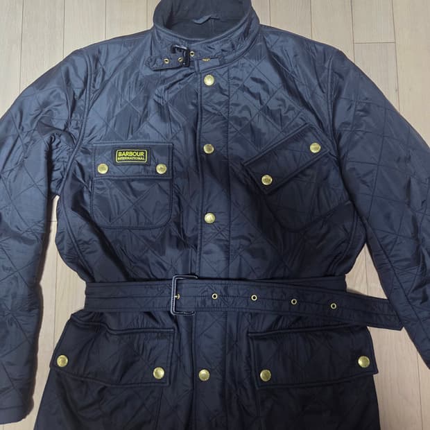 바버인터네셔널 폴라 퀼팅자켓 블랙 m