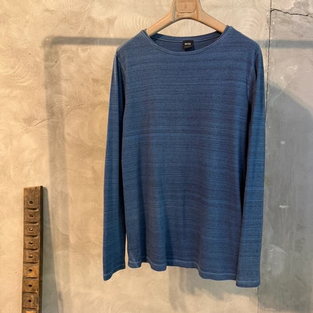 휴고보스 블랙라벨 롱슬리브 티셔츠 100