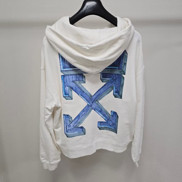 오프화이트 마커 애로우 후드 티셔츠 s사이즈 95 판매