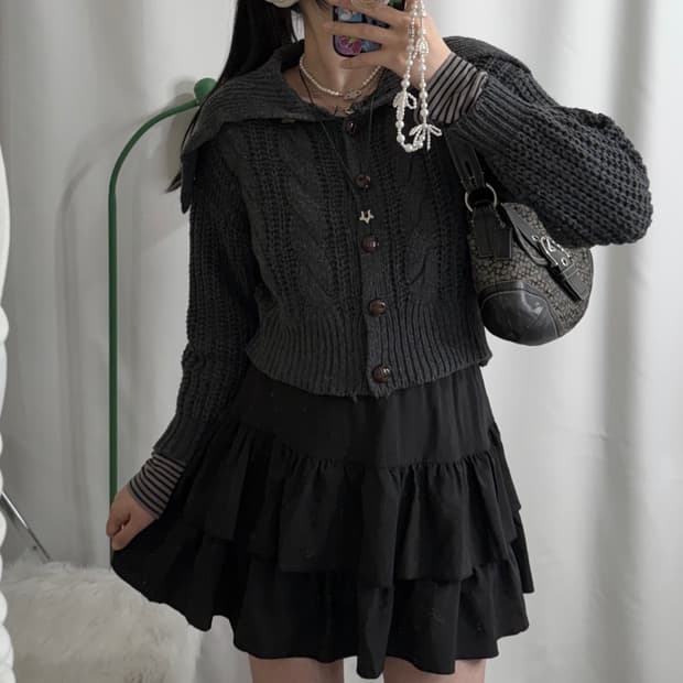 차콜 그레이 꽈배기 빅 카라 가디건
