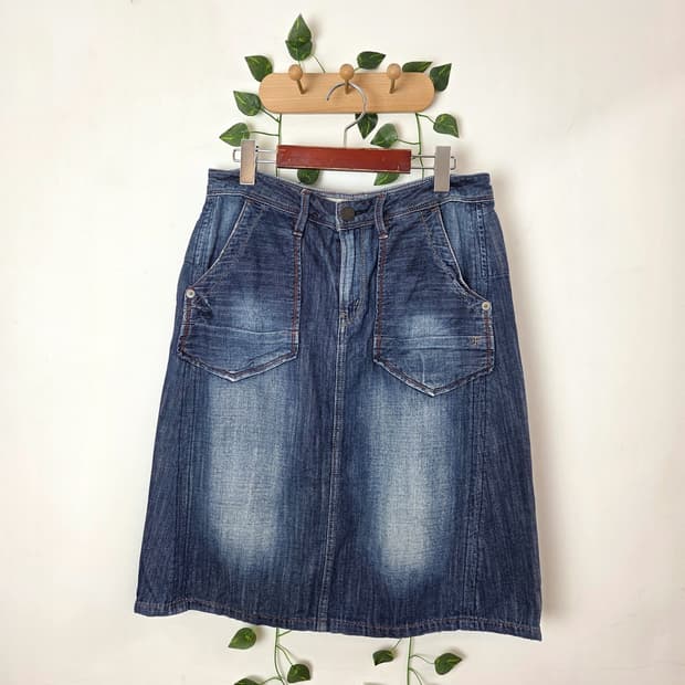 너드 데님 미디 스커트