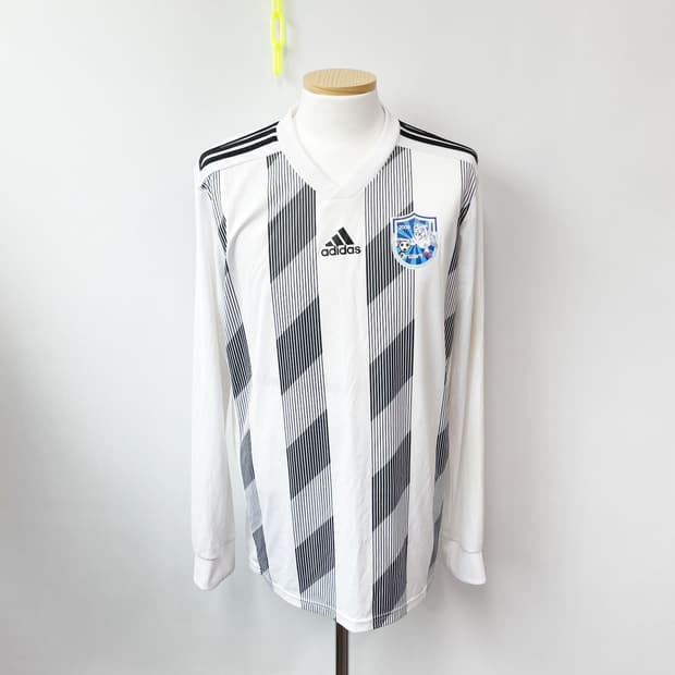 아디다스 축구유니폼 XL