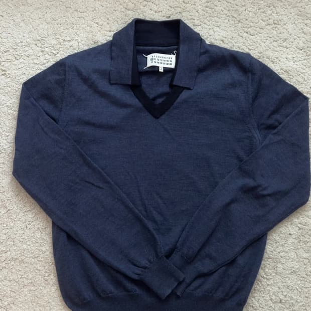 마르지엘라 v넥 니트