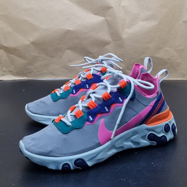 나이키 리액트 엘리먼트55 울프 그레이 230