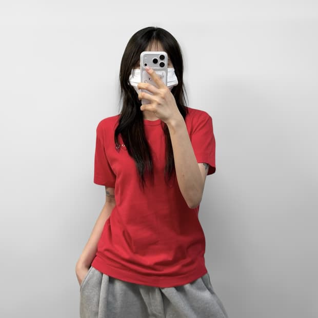 꼼데가르송 더블 하트 와펜 반팔티 레드