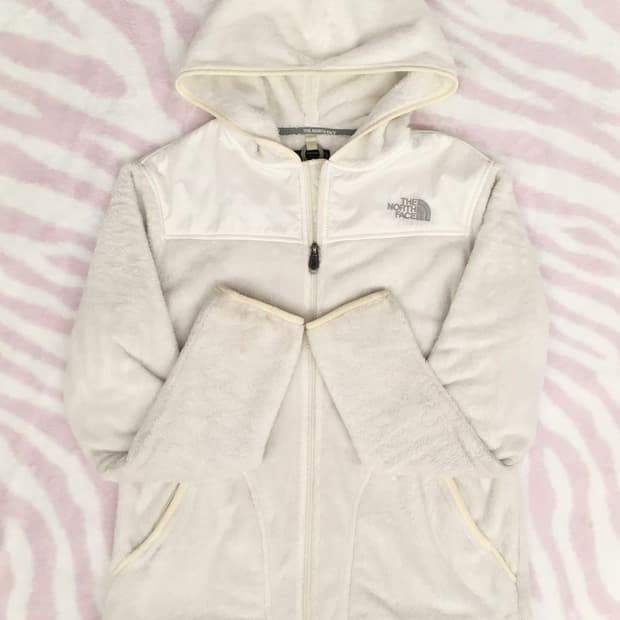 노스페이스 화이트 퍼 후드집업 후리스 러힙 갸루 스포티