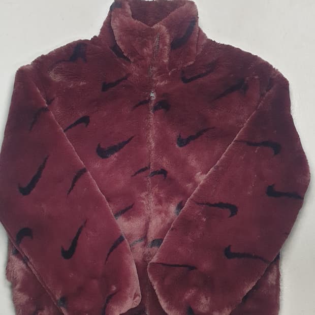 나이키 스우시 퍼 플리스 자켓 버건디