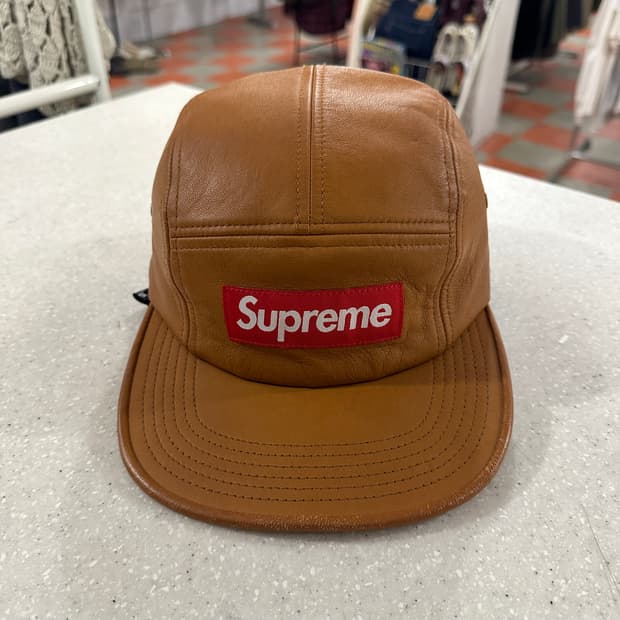 슈프림 가죽캠프캡