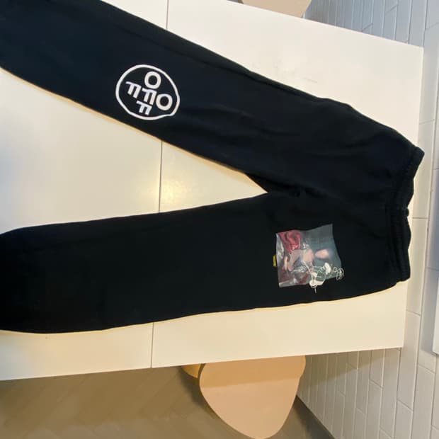 오프화이트 프린팅 조거팬츠