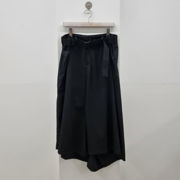 Yohji Yamamoto 요지야마모토