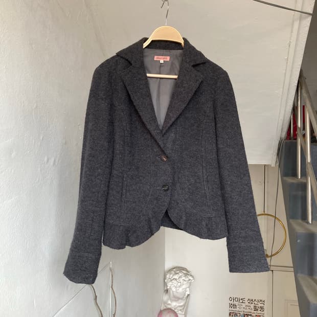 웨스턴 y2k 러플 울 플리츠 숏자켓