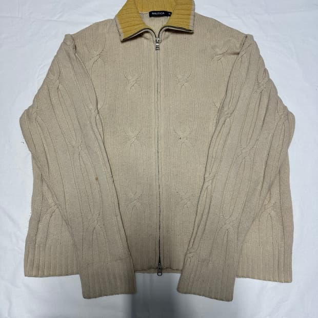 노티카 니트 집업