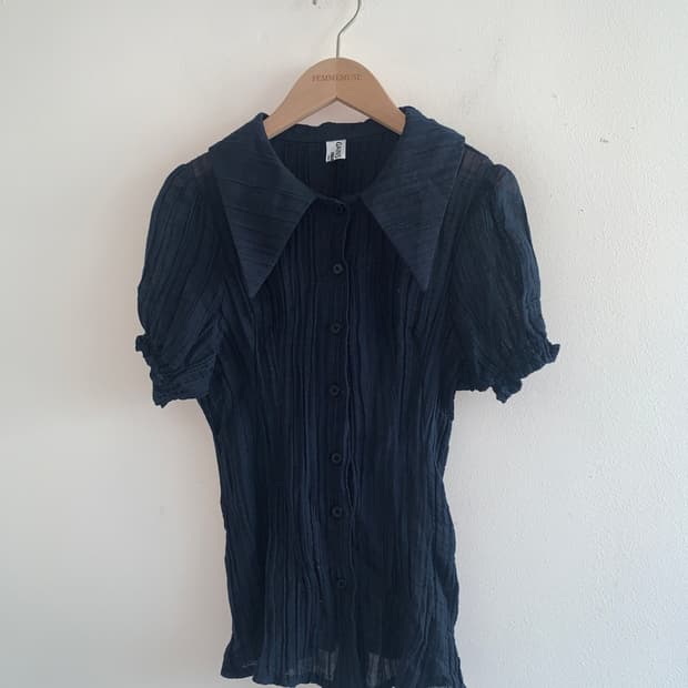 Collar shirts pleats blouse(navy)