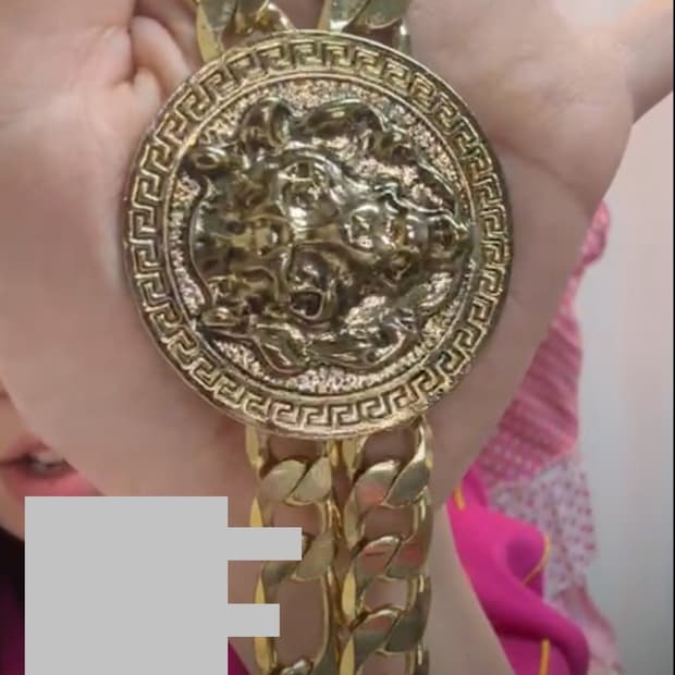 오네갸루 골드 팔찌 빅 펜던트 볼드 체인 갸루 악세 빈티지