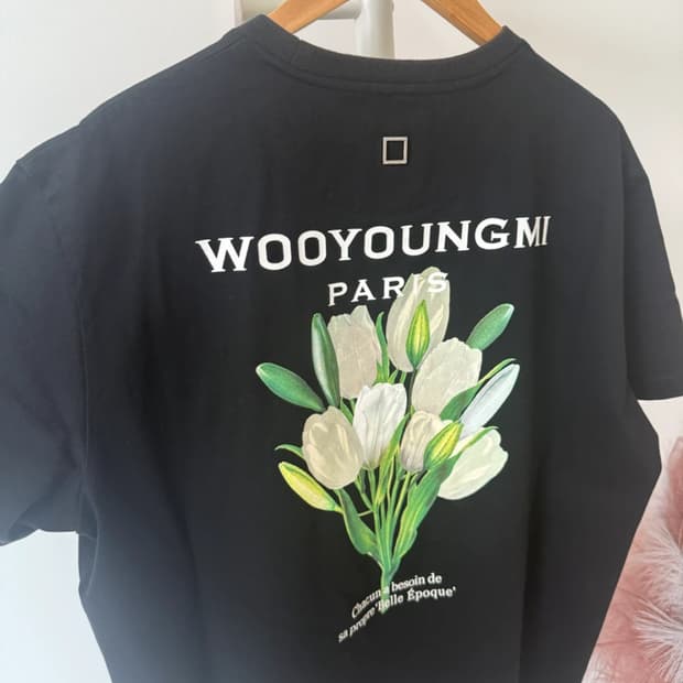 우영미 플라워 백로고 반팔