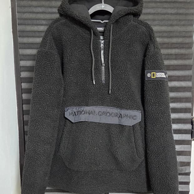 [내셔널지오그래픽] 반집업 플리스 후드티 판매합니다.