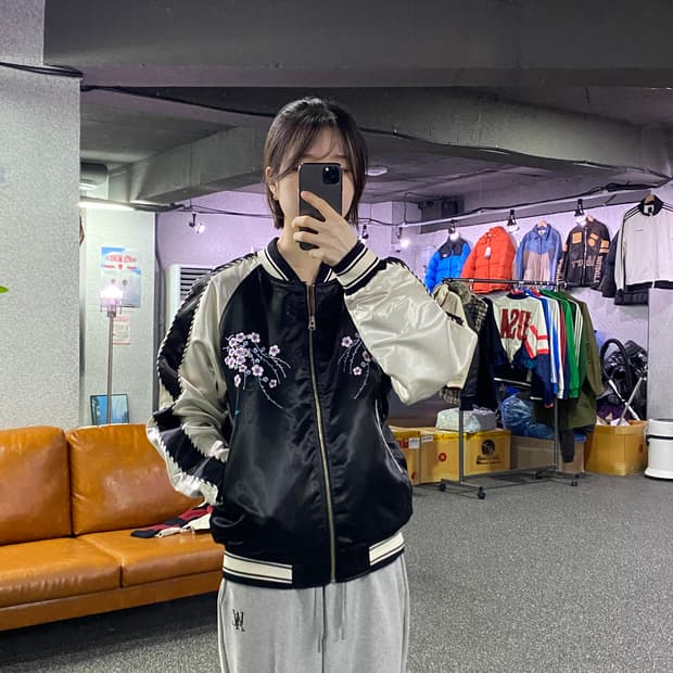 언더에어 플라워 자수 스카쟌 B4363