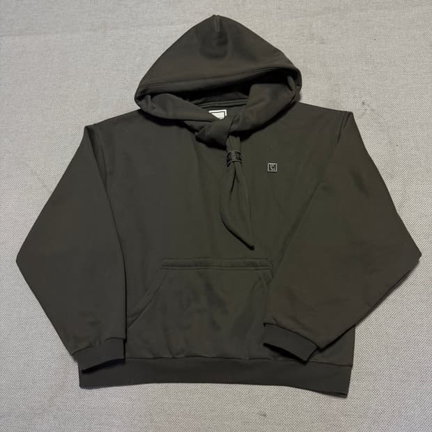 우영미 그레이 매듭 디테일 후드 티셔츠 다크 - 24FW