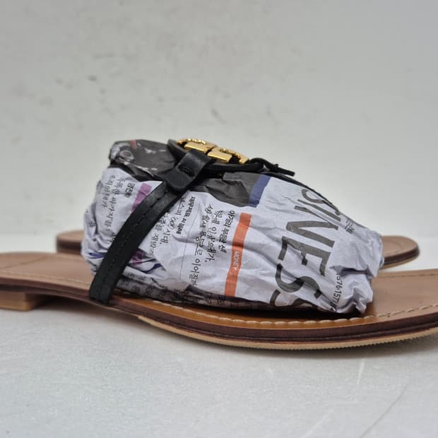 토리버치 여성 샌들 245