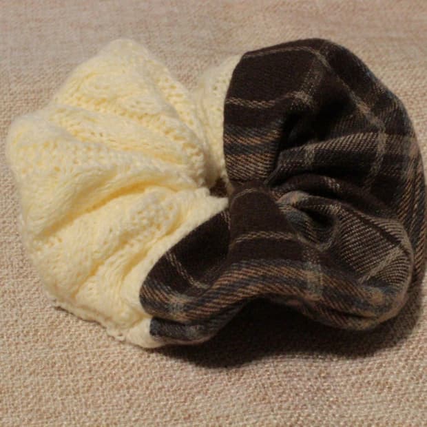 핸드메이드 모리걸 꽈배기니트 스크런치