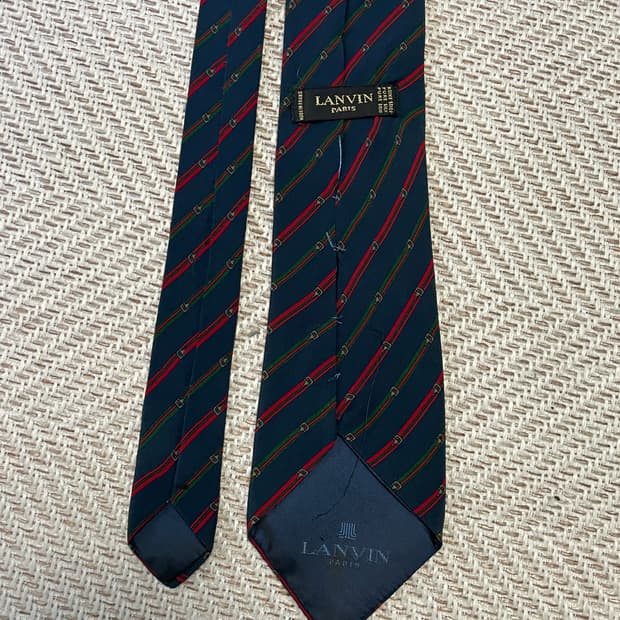 랑방 레지멘탈 넥타이 