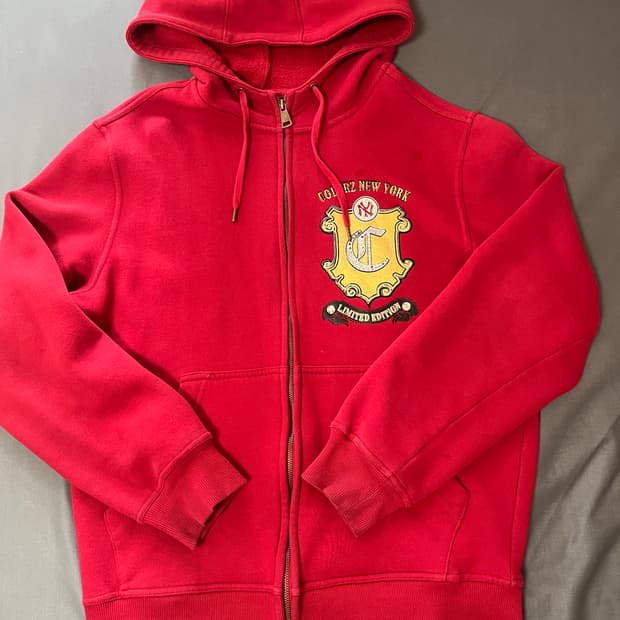 컬러즈 뉴욕 후드집업