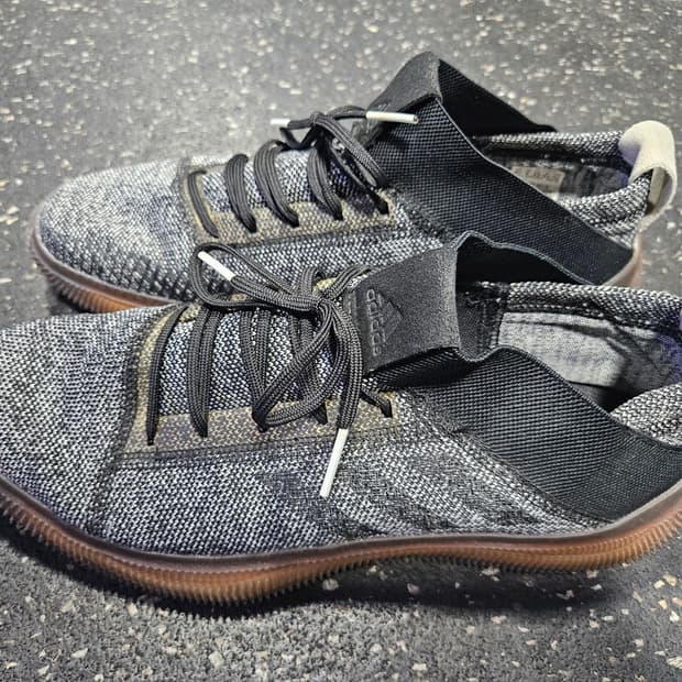 아디다스 퓨어부스트 트레이너 265mm