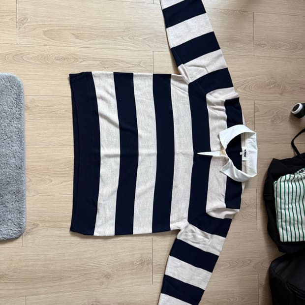 YMC 럭비카라니트