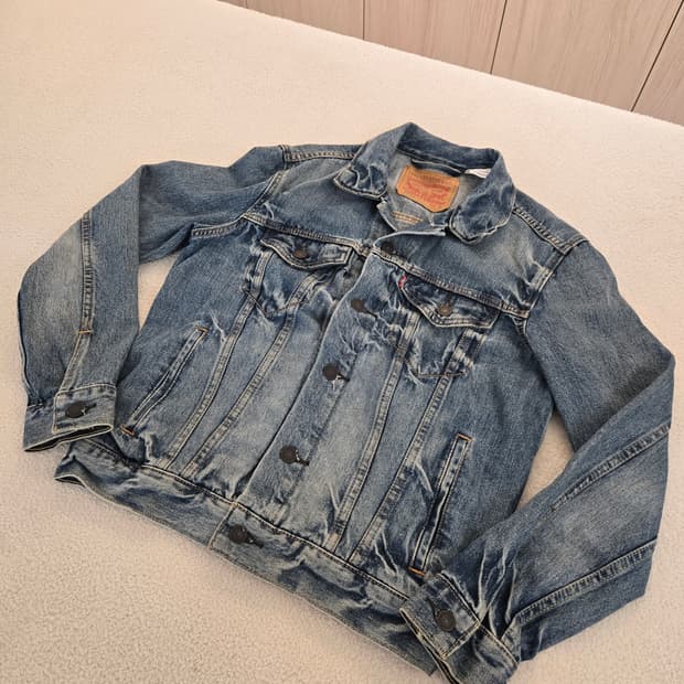 리바이스 데님 트러커 자켓 워싱잘된 청자켓 S