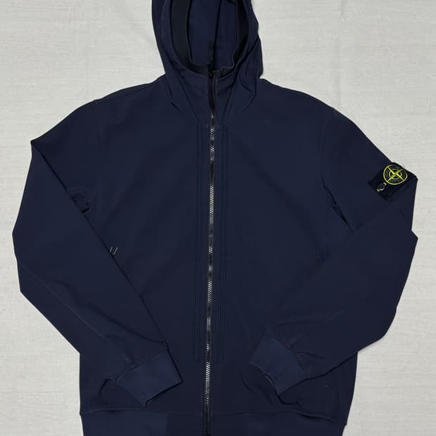 [22ss] 스톤아일랜드 소프트쉘 자켓 [M]