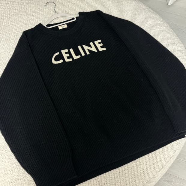 셀린느 리브드 울 니트 xl사이즈