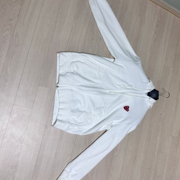 (S급)꼼데가르송 플레이 더블하트 화이트 후드집업