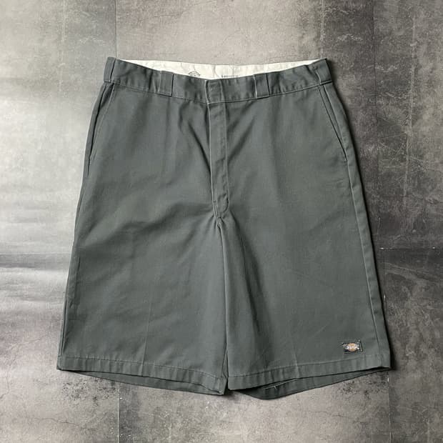 DICKIES 디키즈42283 루즈핏 버뮤다 워크 하프팬츠 A01102