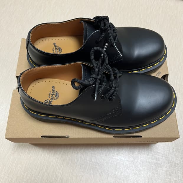 닥터마틴 1461 스무스 230