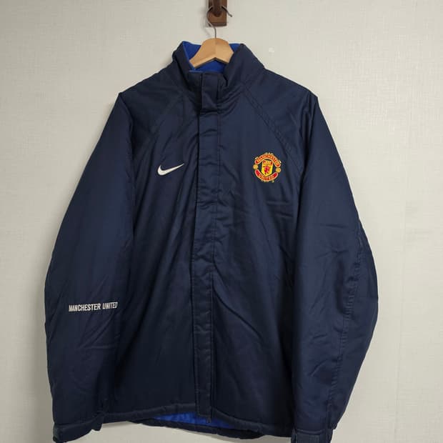 00s 나이키 맨체스터 유나이티드 네이비 패딩 점퍼 M