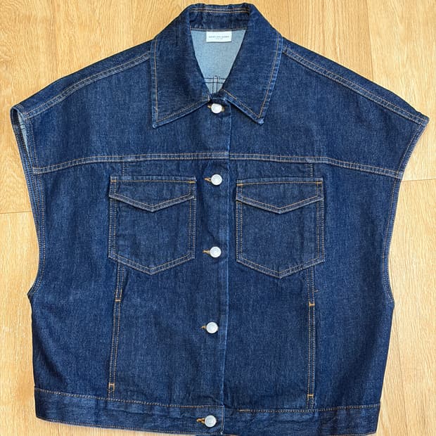 드리스반노튼 데님 베스트 자켓