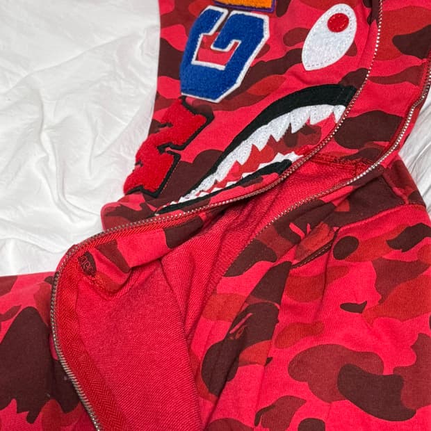 베이프 적계 샤크후드