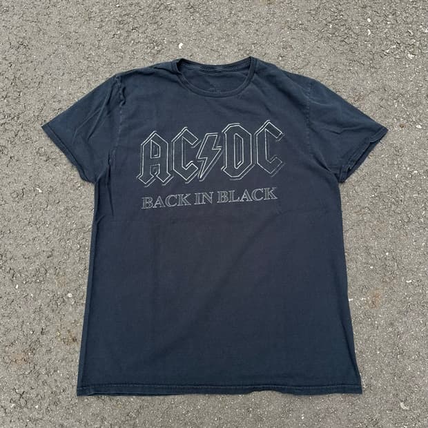 [빈티지] •AC/DC Back in Black T-Shirt