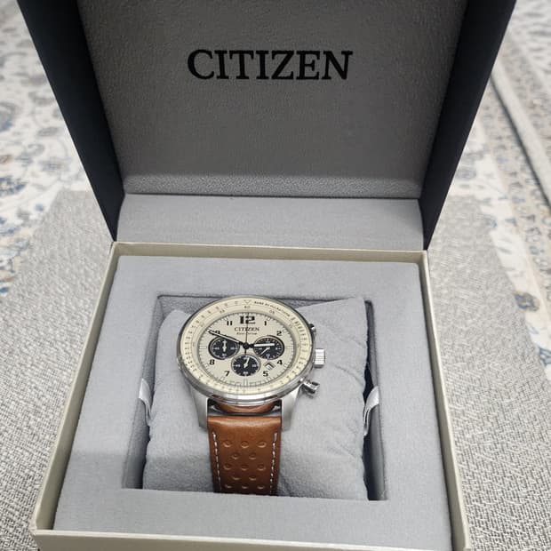 (새상품) 시티즌 에코드라이브 가죽 쿼츠시계