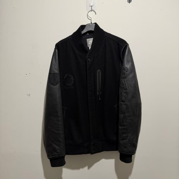 나이키 코비 디스트로이어 레더 바시티자켓