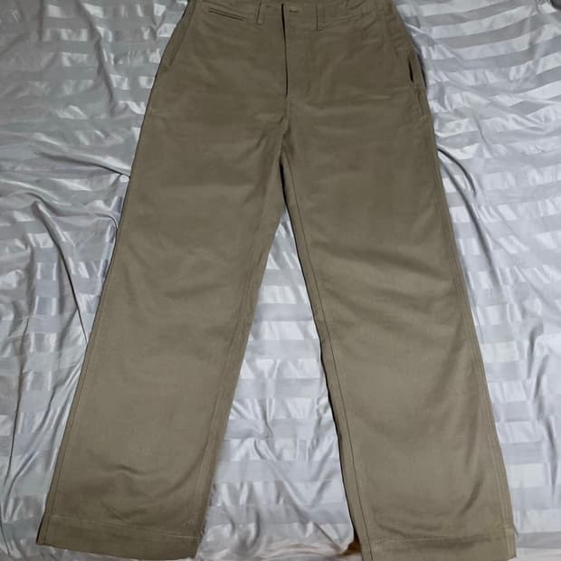 브라운야드 에센셜 치노팬츠