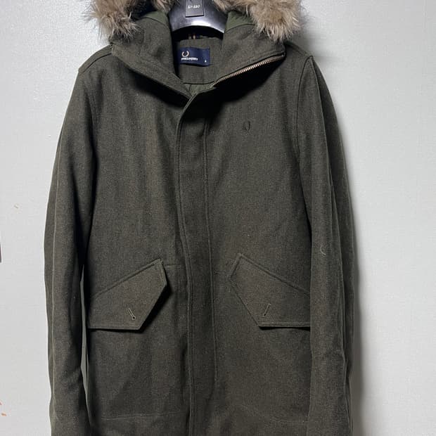 프레드페리 피쉬테일 퀄팅 야상 파카  모즈코트