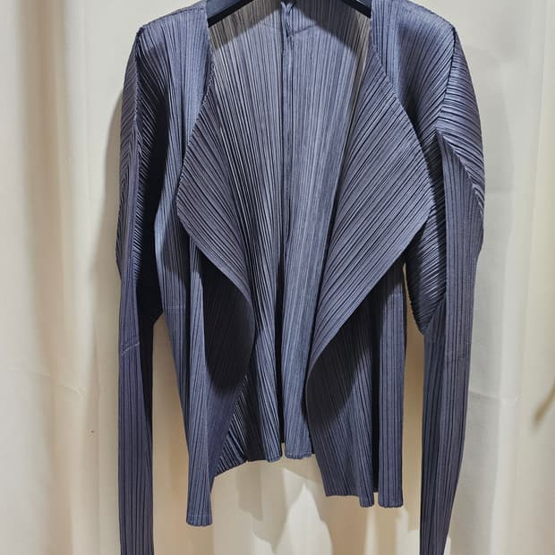 플리츠플리즈 가디건