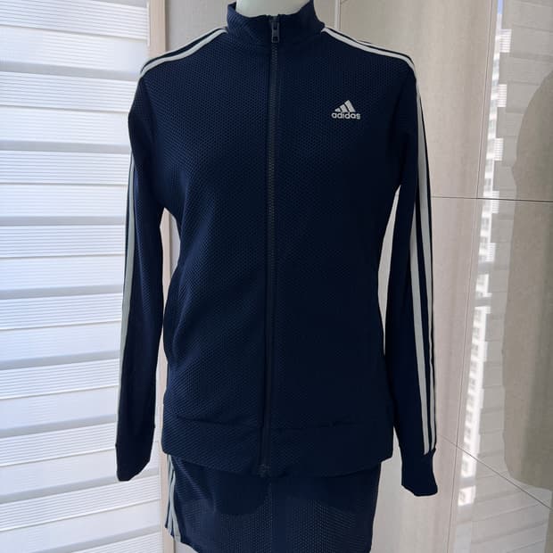 아디다스 골프 네이비 삼선 트레이닝 자켓 스커트 티셔츠 셋업 3피스