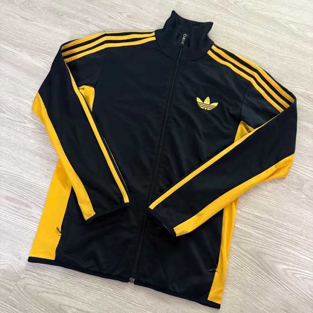 노란색 아디다스 져지 100