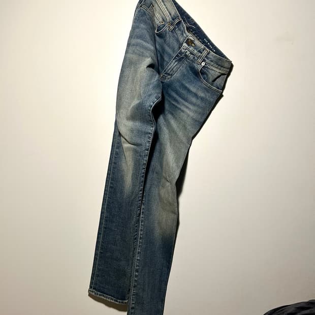 생로랑 18ss 데님 슬림진 