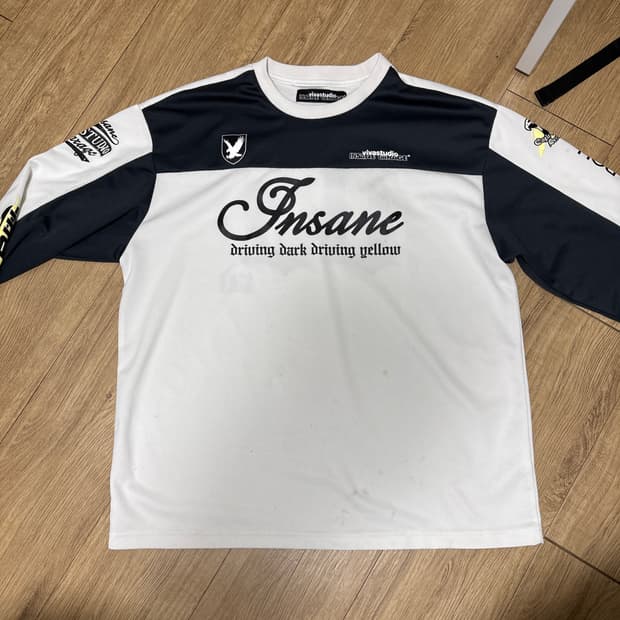 비바스튜디오 인세인개러지 져지